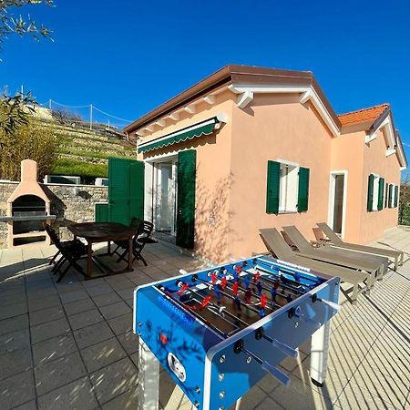 Villetta Sole Mare Santo Stefano al Mare Eksteriør bilde