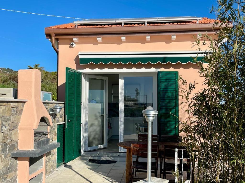 Villetta Sole Mare Santo Stefano al Mare Eksteriør bilde