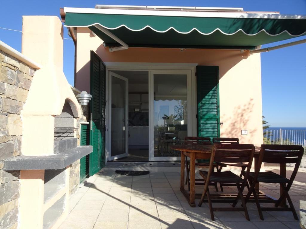 Villetta Sole Mare Santo Stefano al Mare Eksteriør bilde